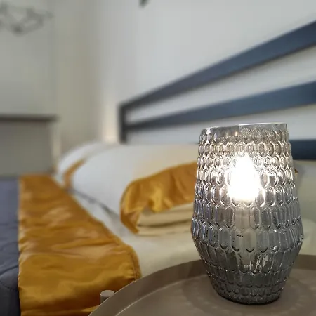 아파트 Casa Roca - Elegante A Due Passi Dal Centro, Free Parking